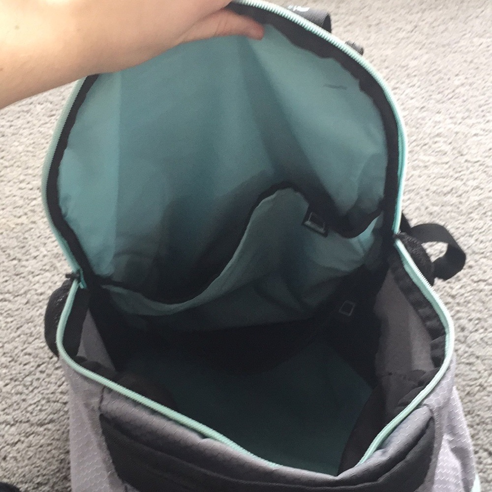 Adidas Backpack - Picture 7 of 8